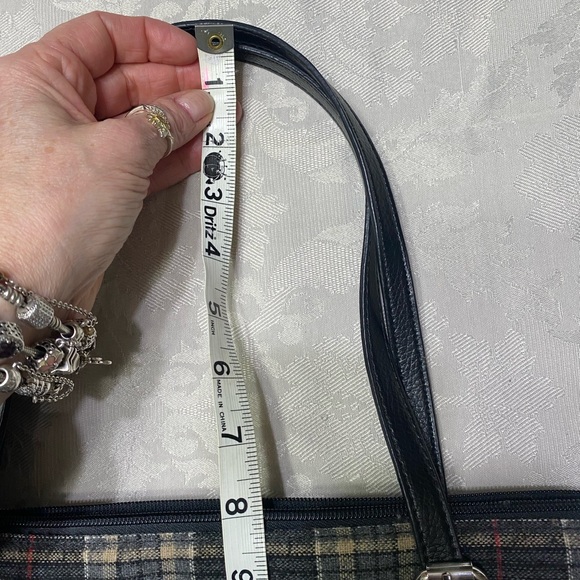 Tommy Hilfiger vintage black plaid wool tote. - Picture 6 of 8